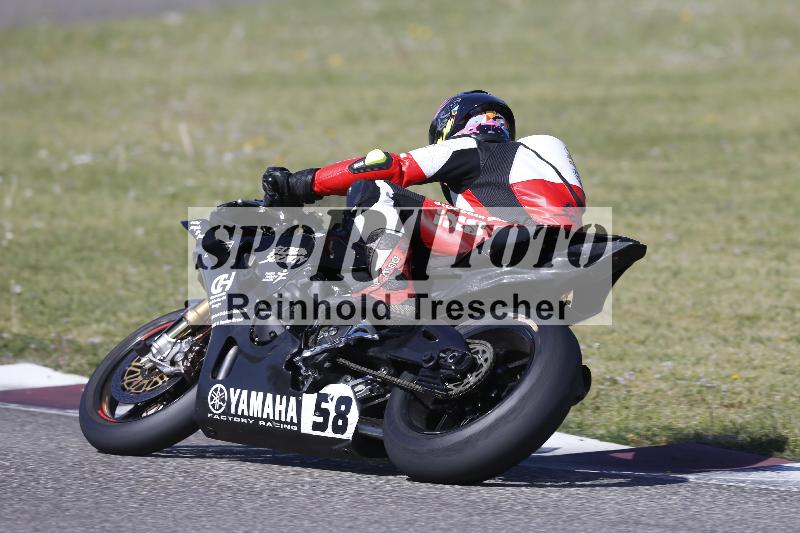 /10 20.04.2026  Pluess Moto Sport ADR/Freies Fahren/58